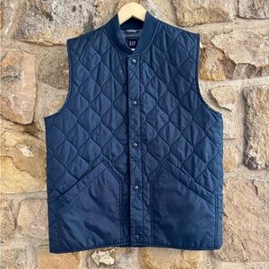 Gap navy blue winter vest men’s large